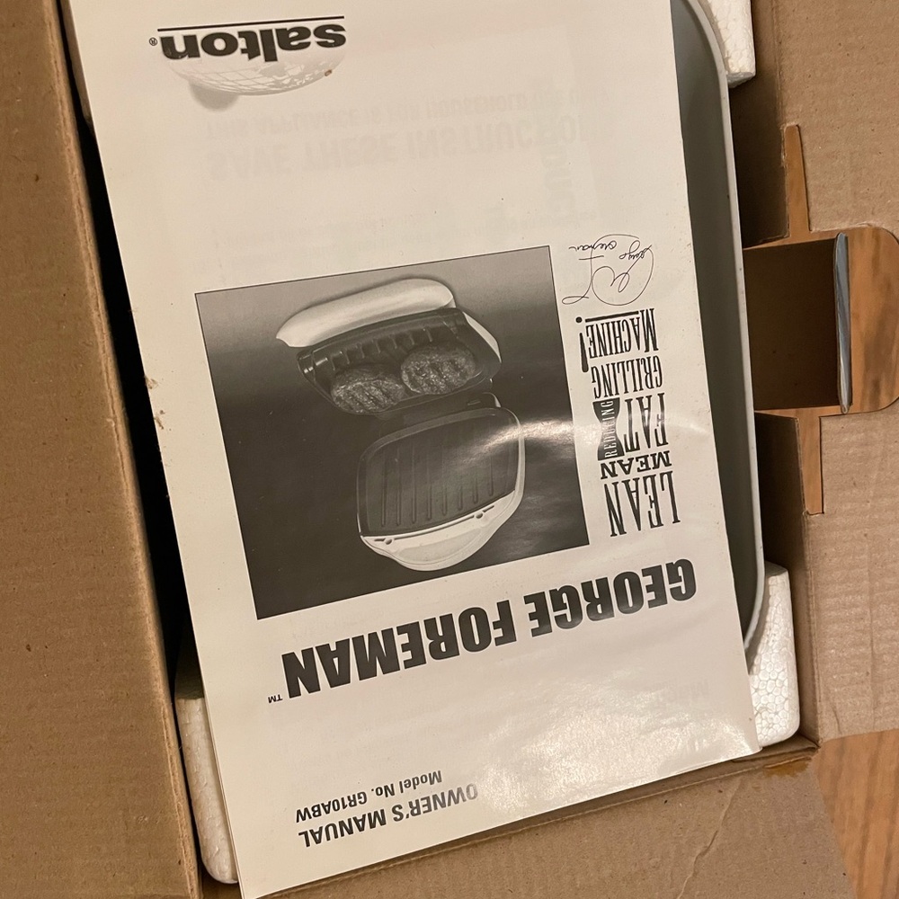 George Foreman Grilling Machine - Picture 4 of 6